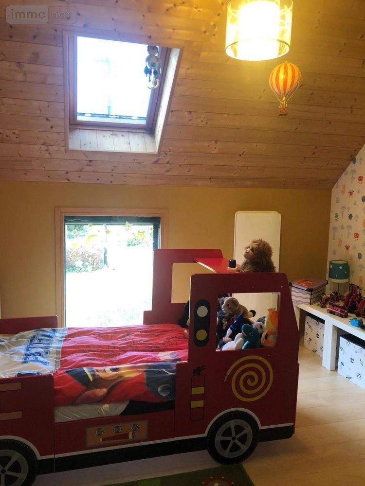 Maison a vendre Locmaria-Berrien 29690 Finistère 167 m2 9 pièces 294000 euros