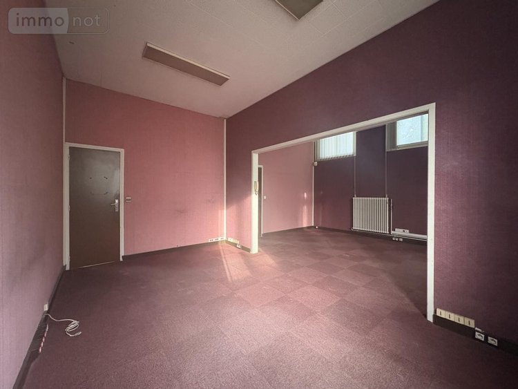 Immeuble a vendre Laon 02000 Aisne 1900 m2  480000 euros