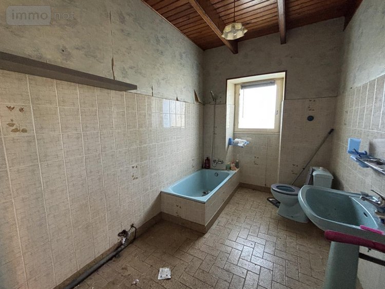 Maison a vendre Plouguerneau 29880 Finistère 266 m2  218500 euros