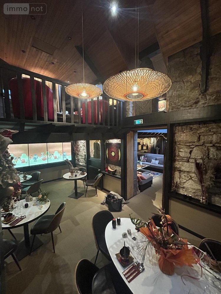 Maison a vendre Saint-Brieuc 22000 Côtes-d'Armor 310 m2  561800 euros