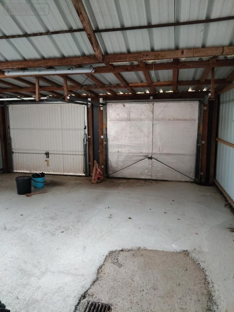 Fonds et murs commerciaux a vendre Montbizot 72380 Sarthe 338 m2  187920 euros