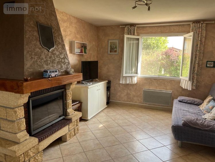 Maison a vendre Villieu-Loyes-Mollon 01800 Ain 103 m2 5 pièces 309000 euros