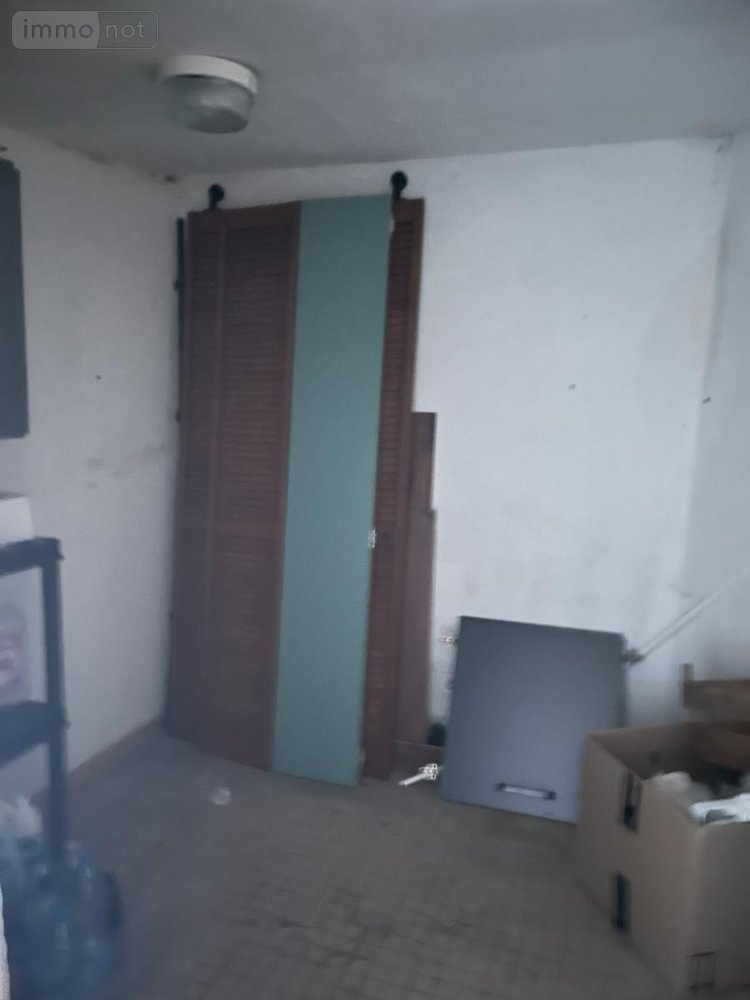 Location fonds et murs commerciaux Hénin-Beaumont 62110 Pas-de-Calais 62 m2  880 euros