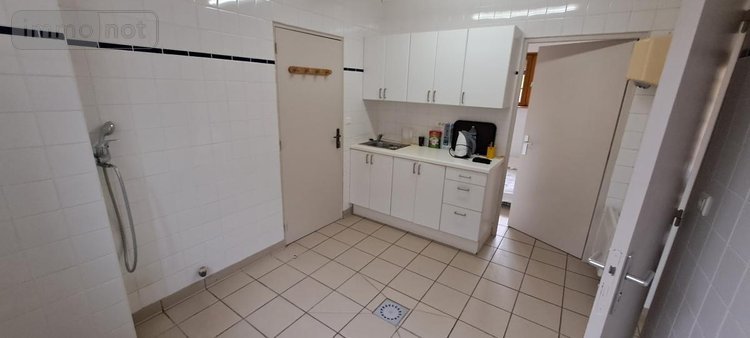 Location fonds et murs commerciaux Boves 80440 Somme 80 m2  750 euros