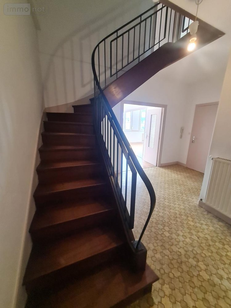 Location appartement Montoire-sur-le-Loir 41800 Loir-et-Cher 110 m2 4 pièces 650 euros