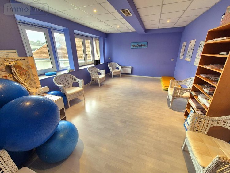 Fonds et murs commerciaux a vendre Troyes 10000 Aube 182 m2  239200 euros