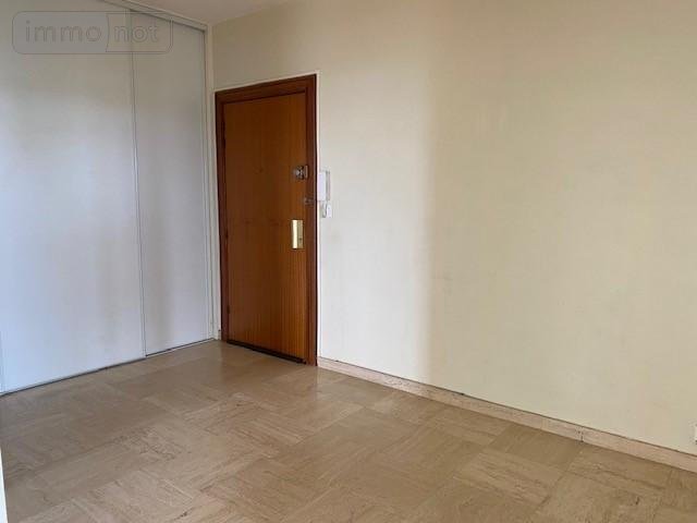 Appartement a vendre Angers 49000 Maine-et-Loire 79 m2  241500 euros