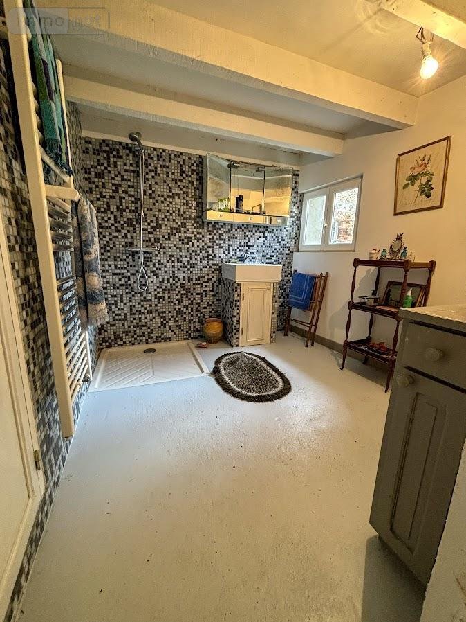 Maison a vendre Vayres 87600 Haute-Vienne 128 m2 6 pièces 115520 euros