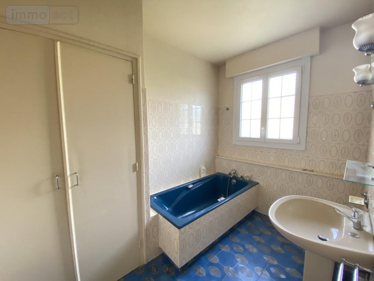 Maison a vendre Loudéac 22600 Côtes-d'Armor 142 m2 6 pièces 228800 euros