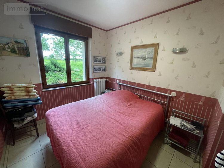 Maison a vendre La Baconnière 53240 Mayenne 190 m2  335360 euros