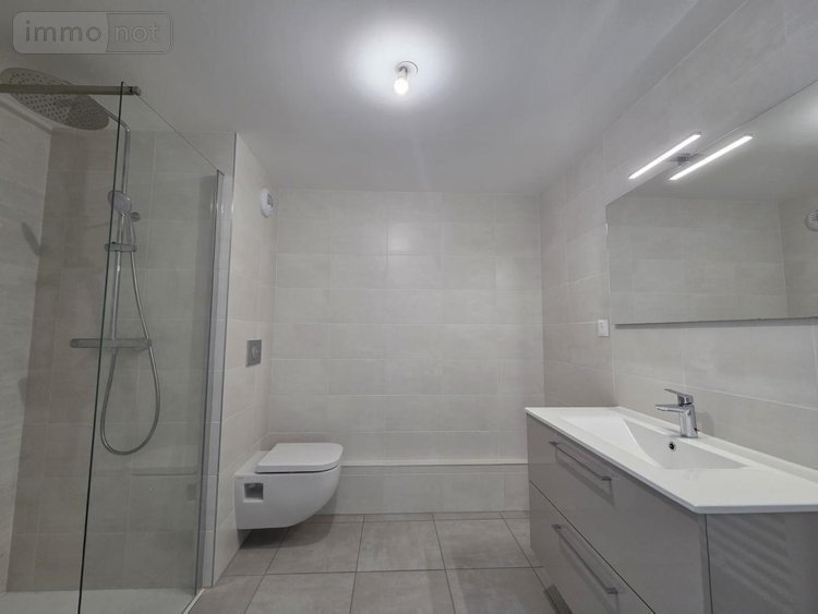 Location appartement Bezannes 51430 Marne 30 m2 1 pièce 590 euros