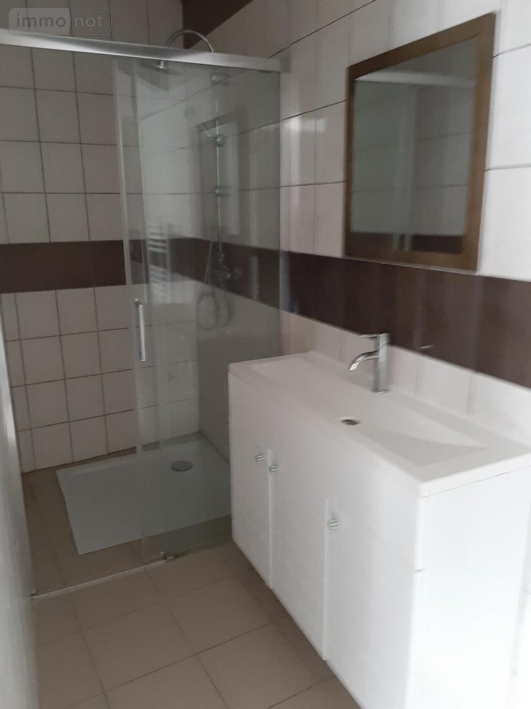Location appartement Loudéac 22600 Côtes-d'Armor 38 m2 2 pièces 420 euros