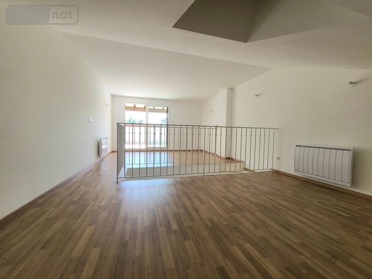 Appartement a vendre Bourg-Saint-Andéol 07700 Ardèche 110 m2  169000 euros
