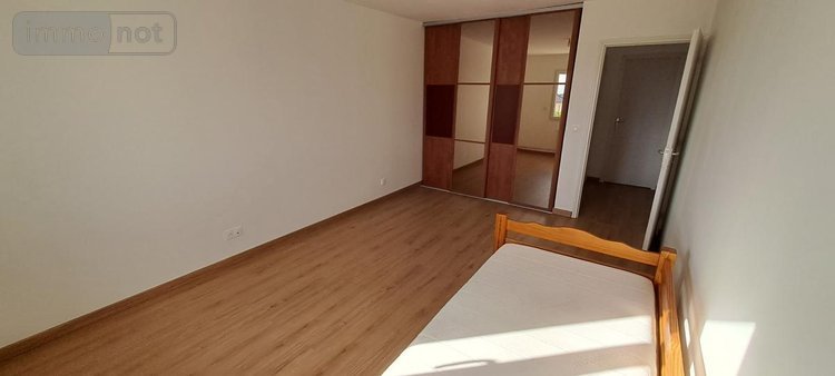 Location maison Rivery 80136 Somme 121 m2  1400 euros