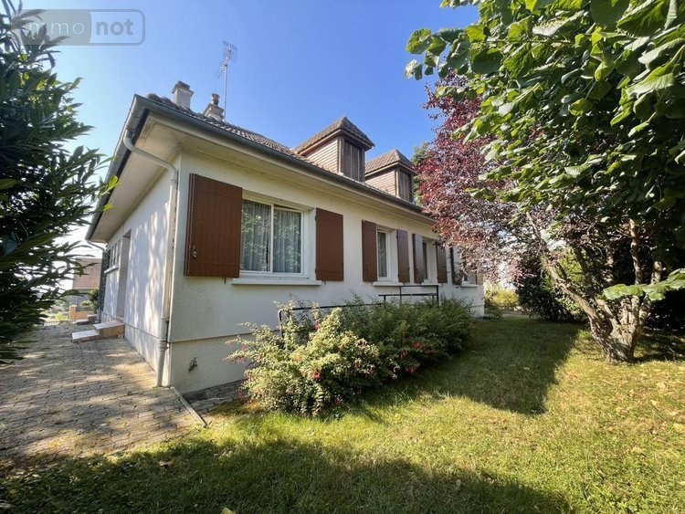 Maison a vendre Beaumont-sur-Sarthe 72170 Sarthe 142 m2 7 pièces 207850 euros