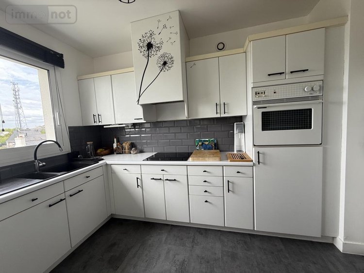 Appartement a vendre Vannes 56000 Morbihan 66 m2 3 pièces 291060 euros