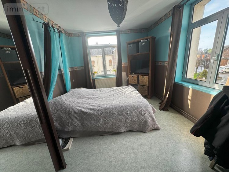 Immeuble a vendre Féchain 59247 Nord 200 m2  168000 euros