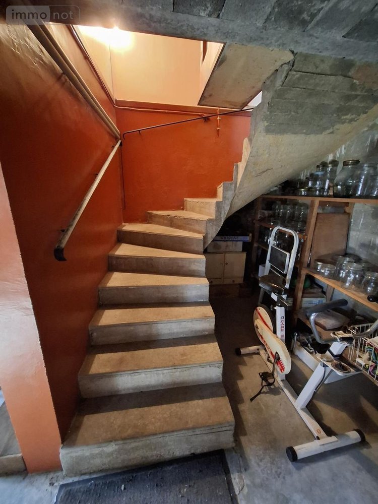 Maison a vendre Saintes 17100 Charente-Maritime 169 m2 6 pièces 280000 euros