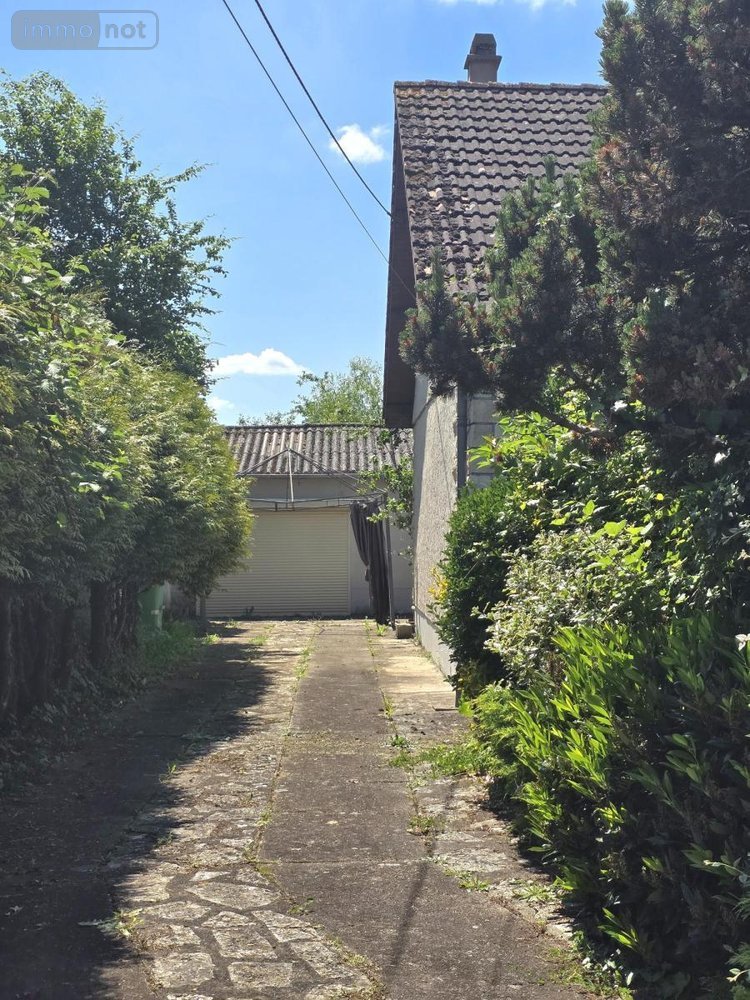 Maison a vendre Foëcy 18500 Cher 100 m2  96480 euros