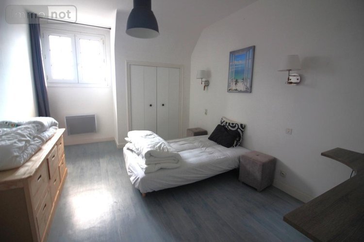 Immeuble a vendre Gestel 56530 Morbihan 497 m2  468120 euros