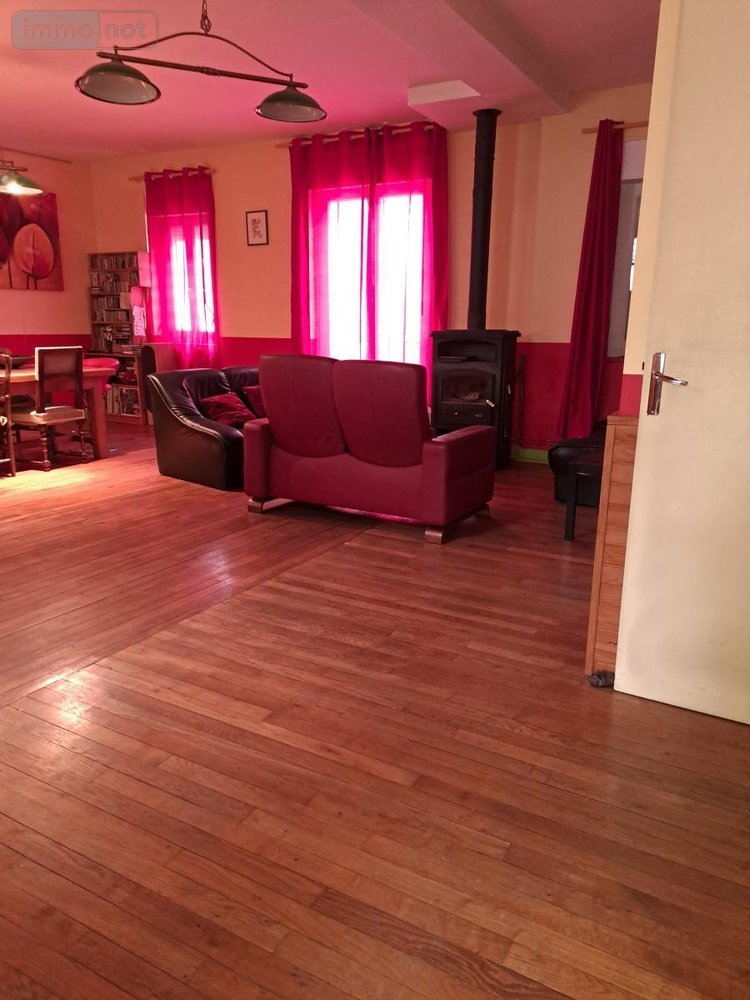 Immeuble a vendre Le Mans 72000 Sarthe 153 m2  588000 euros