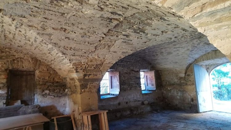 Maison a vendre Saint-Affrique 12400 Aveyron 900 m2 14 pièces 300000 euros