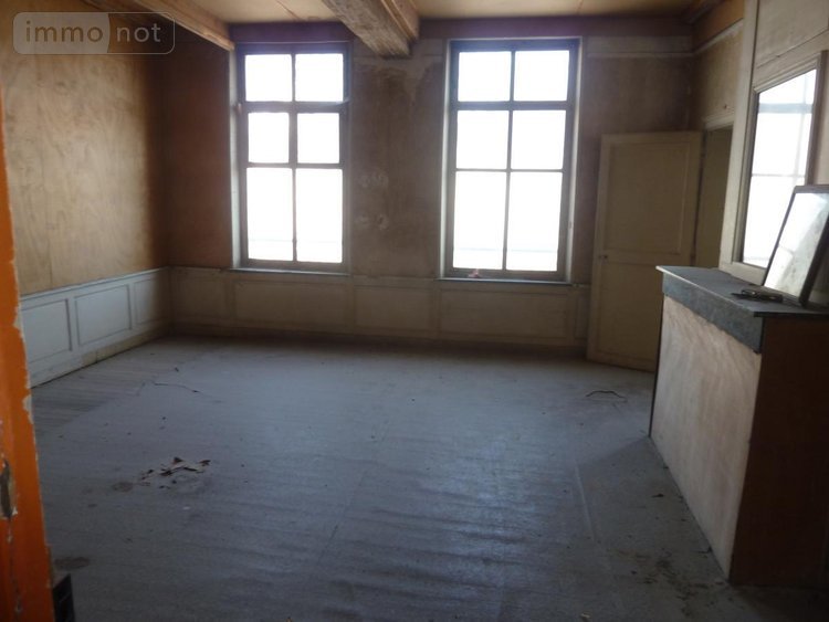 Immeuble a vendre Guise 02120 Aisne 1607 m2  330120 euros