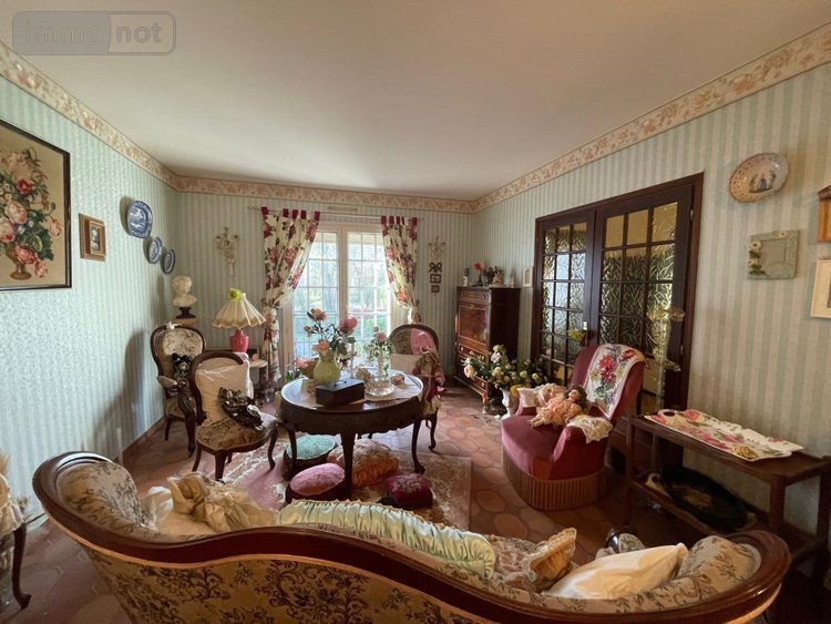 Maison a vendre Abbeville 80100 Somme 135 m2 6 pièces 220500 euros