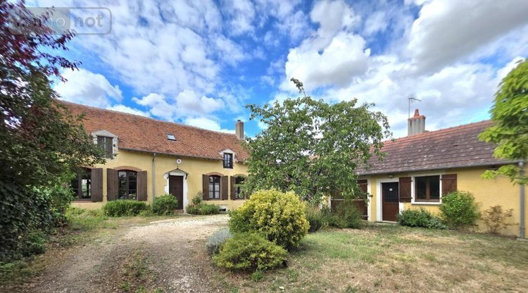 Maison a vendre Mehun-sur-Yèvre 18500 Cher 144 m2 5 pièces 282960 euros