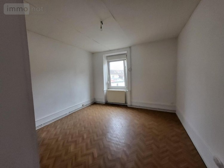 Immeuble a vendre Audincourt 25400 Doubs 381 m2  257000 euros