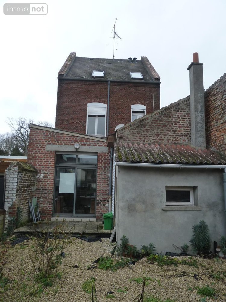 Immeuble a vendre Cambrai 59400 Nord 150 m2  188500 euros