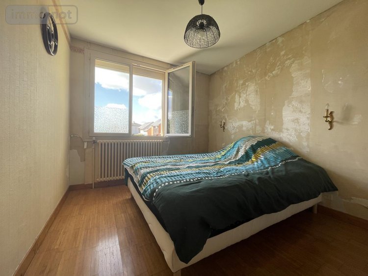 Maison a vendre Sargé-lès-le-Mans 72190 Sarthe 77 m2  172590 euros