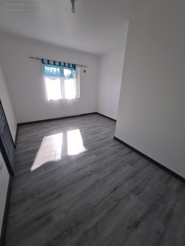 Location appartement Montoire-sur-le-Loir 41800 Loir-et-Cher 71 m2 4 pièces 625 euros