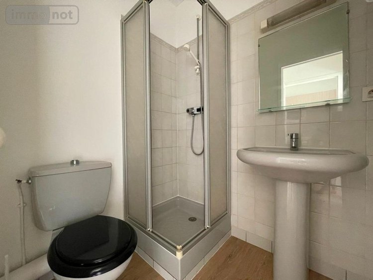 Location appartement Saint-Malo 35400 Ille-et-Vilaine 29 m2 2 pièces 630 euros