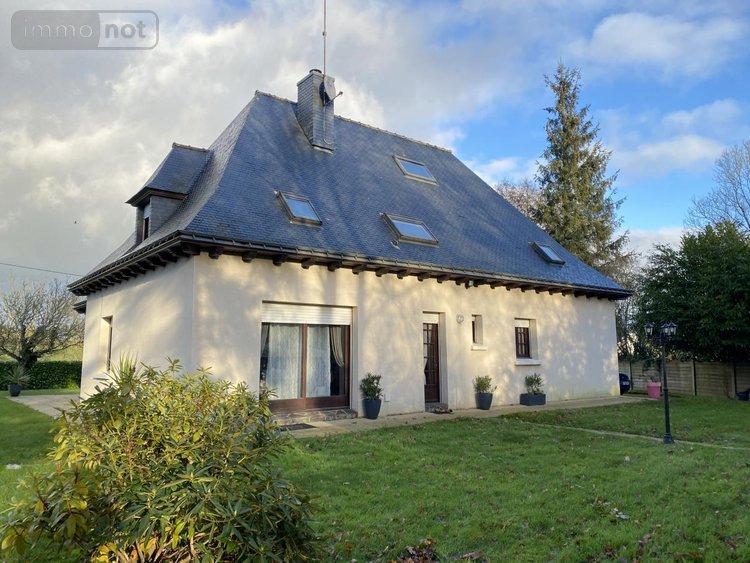 Maison a vendre Saint-Caradec 22600 Côtes-d'Armor 186 m2 6 pièces 228800 euros