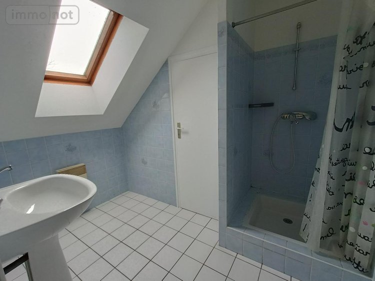 Location maison Plémet 22210 Côtes-d'Armor 142 m2  730 euros