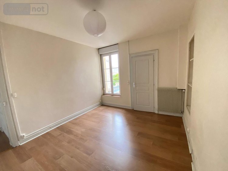 Location appartement Reims 51100 Marne 44 m2 2 pièces 640 euros