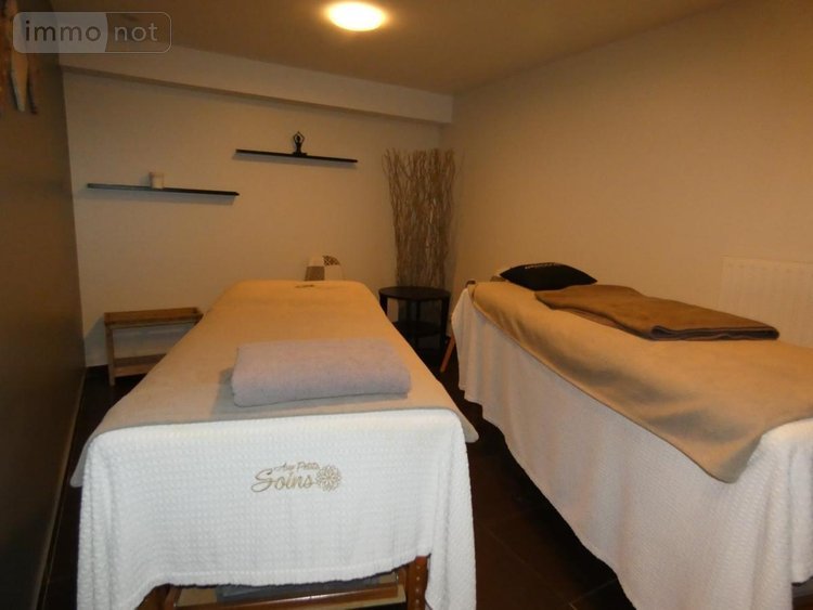 Fonds et murs commerciaux a vendre Morlaix 29600 Finistère 149 m2  126720 euros