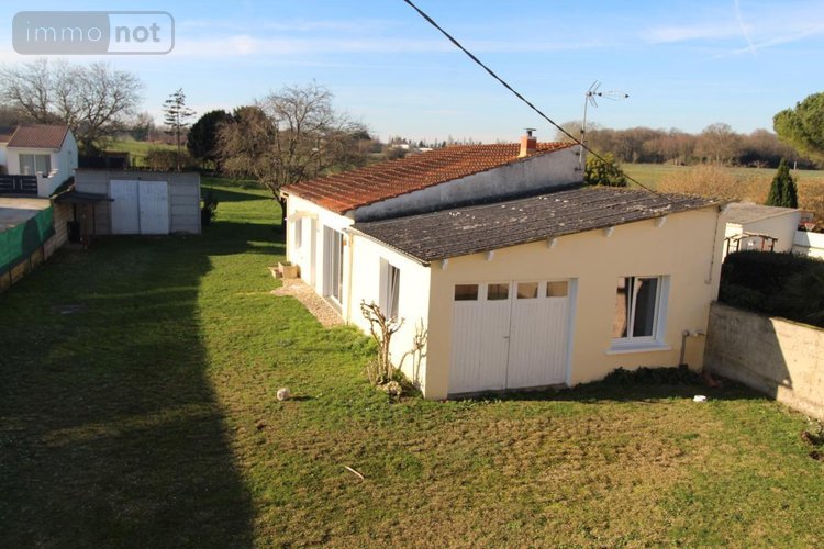 Maison a vendre Saintes 17100 Charente-Maritime 135 m2 6 pièces 344000 euros