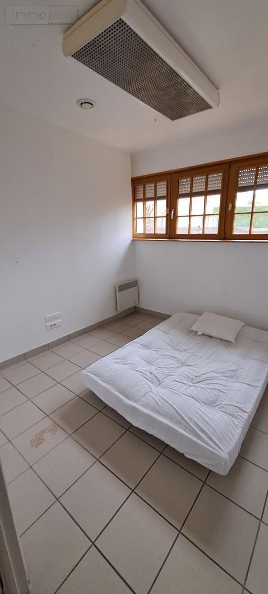 Location fonds et murs commerciaux Boves 80440 Somme 80 m2  750 euros