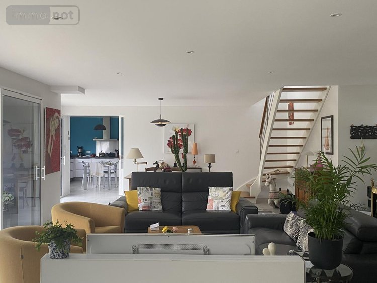Maison a vendre Vertou 44120 Loire-Atlantique 195 m2 6 pièces 1179900 euros