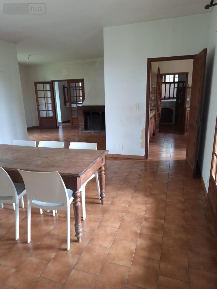 Maison a vendre Vic-Fezensac 32190 Gers 145 m2 7 pièces 215000 euros