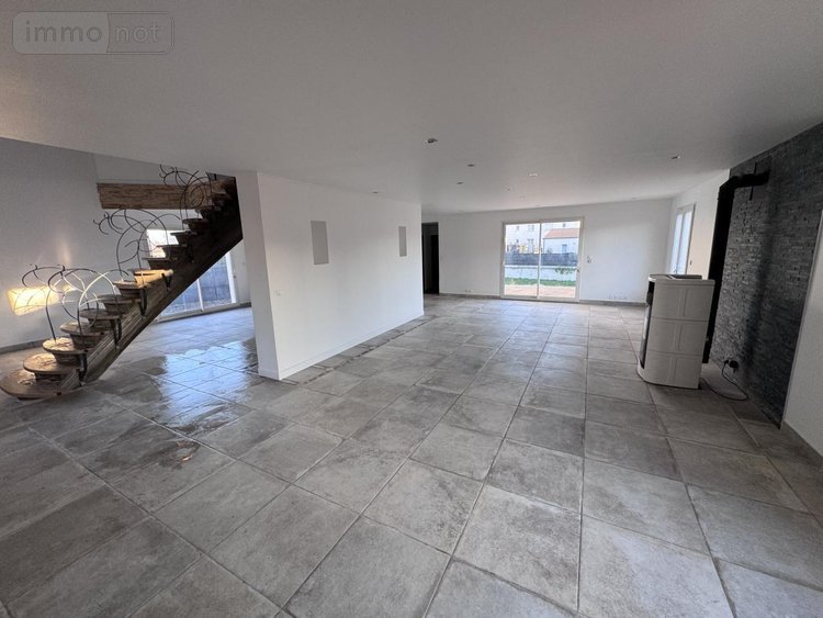 Maison a vendre Échiré 79410 Deux-Sèvres 170 m2 6 pièces 299900 euros