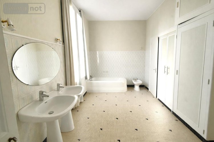 Maison a vendre Angers 49000 Maine-et-Loire 252 m2 12 pièces 892500 euros