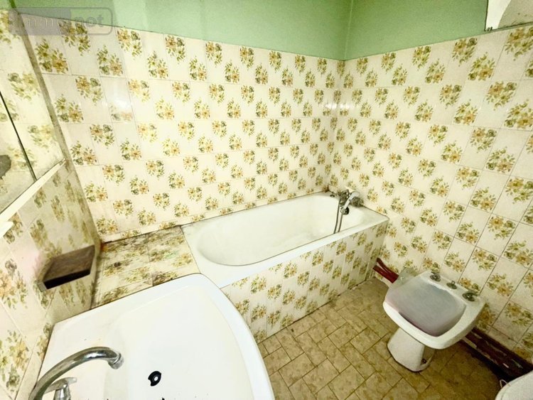 Immeuble a vendre Saint-Chély-d'Apcher 48200 Lozère 115 m2  101000 euros