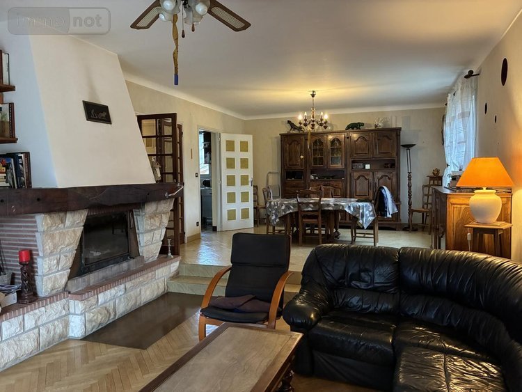 Maison a vendre Saint-Affrique 12400 Aveyron 146 m2 8 pièces 259000 euros