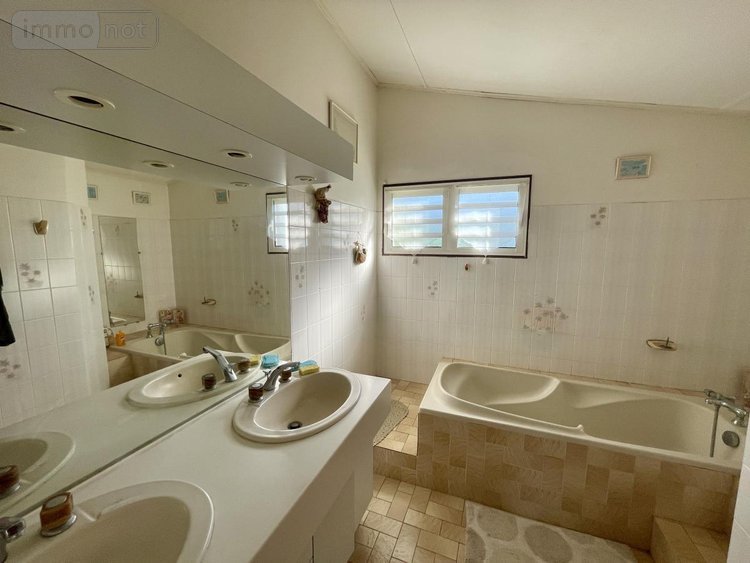 Maison a vendre Saint-Paul 97460 Réunion 145 m2 5 pièces 779000 euros