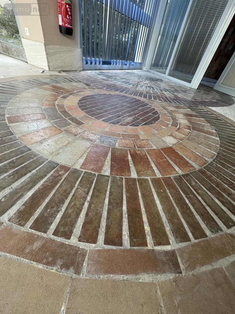 Immeuble a vendre Laon 02000 Aisne 1500 m2  700000 euros