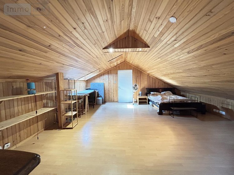 Immeuble a vendre Guer 56380 Morbihan 300 m2  311700 euros