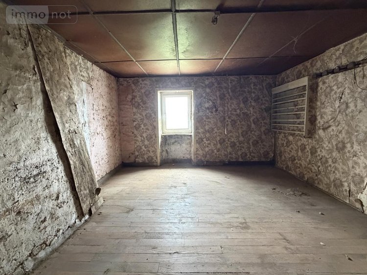 Maison a vendre Guiclan 29410 Finistère 70 m2  126480 euros